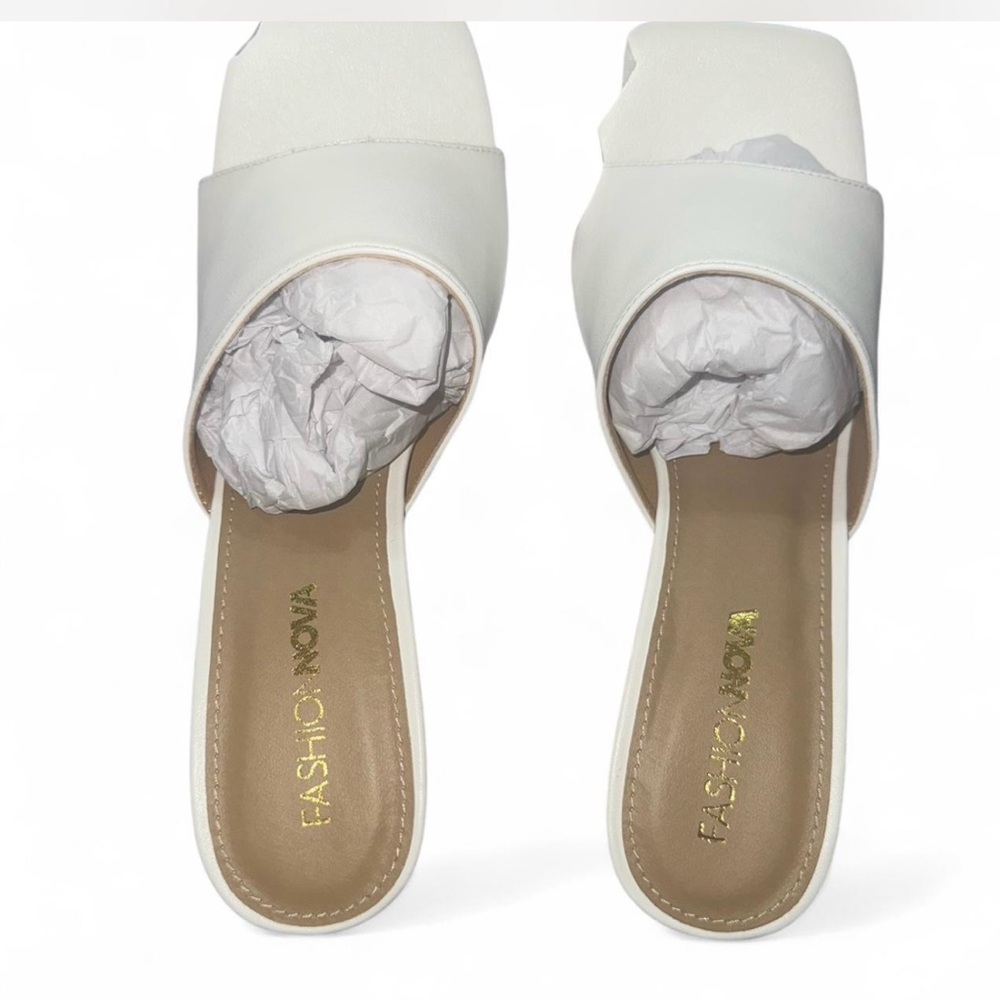 Fashion Nova Cream Women's Mules